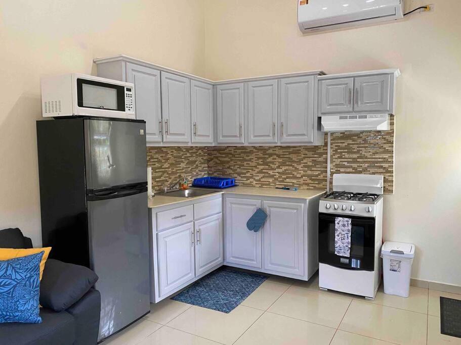 Cozy Studio Apartment In Quiet Neighborhood! Philipsburg  Eksteriør billede